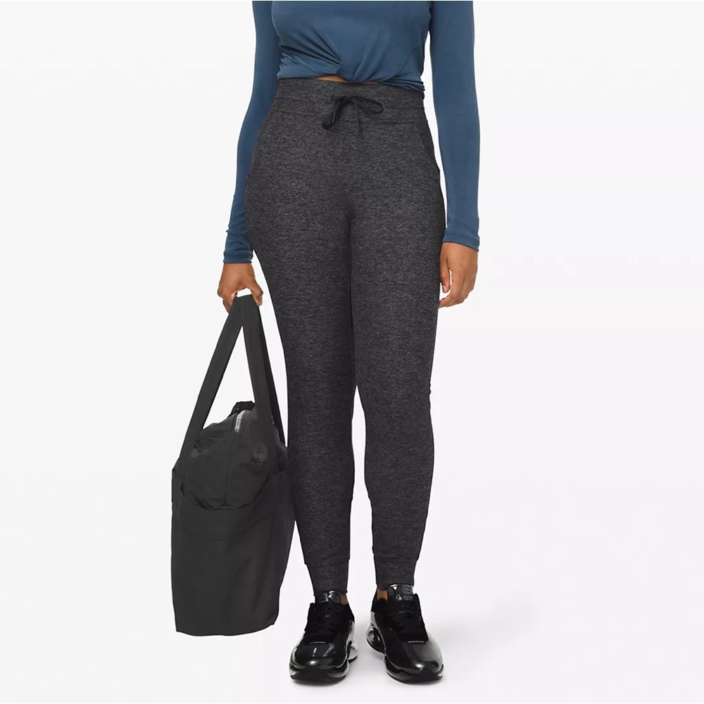 Lululemon Ready to Rulu Women’s Joggers In Heathered Navy like new